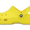 Crocs Classic Crocs Beach Unisex knallgule sandaler 10001-7C1