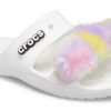 Crocs Classic Fur Sure sandaler med 2 stropper &laquo;White&raquo; 207405-100