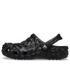 Crocs Classic Geometric Clogs &laquo;Black&raquo; 209563-001