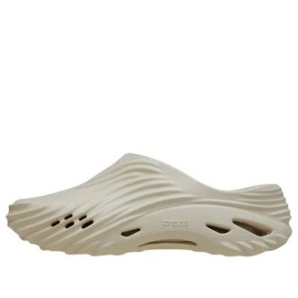 Crocs Echo Wave Clogs &laquo;Mandelfarge&raquo; 210521-0LL
