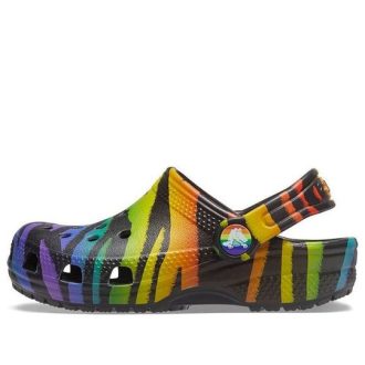 Crocs (GS) Tresko med klassisk sesongtrykk &laquo;Black Multi&raquo; 207345-0C4