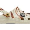 Crocs Jurassic World Classic Clogs &laquo;Bone&raquo; 208641-2Y2