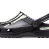 Crocs Pleasures x Classic Clog &laquo;Skeleton – Glow in the Dark&raquo; 208267-001