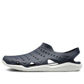 Crocs svarte hvite sandaler 203963-462