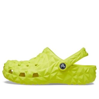 Crocs (WMNS) Classic Geometric Clogs &laquo;Green&raquo; 209563-76M