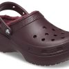 Crocs (WMNS) klassiske plattformforede tresko &laquo;Dark Cherry&raquo; 207938-6WD