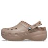 Crocs (WMNS) klassiske plattformforede tresko &laquo;Mushroom&raquo; 207938-195