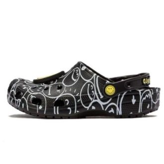Crocs (WMNS) Smiley World Classic-tresko &laquo;Black White Yellow&raquo; 873137