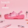 Crocs x Benefit Classic Clog &laquo;Pink&raquo; 207550-669