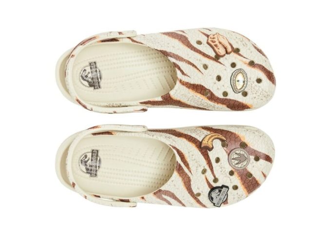 Jurassic World x Classic Clog &laquo;Bone&raquo;