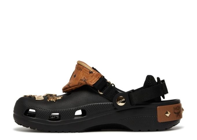 MCM x Classic Clog «Mini Fanny Pack – Black» MCM x Classic Clog «Mini Fanny Pack – Black»